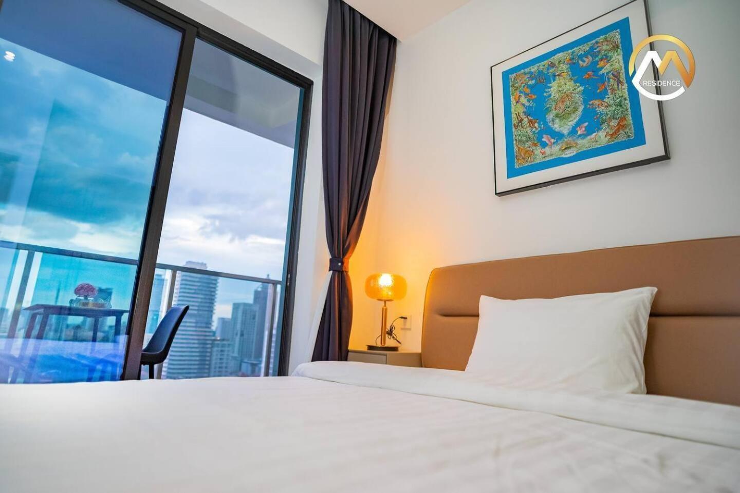 Hotel Serviced Apartments Top One Infinity Pool With View Of 360 Degree プノンペン エクステリア 写真
