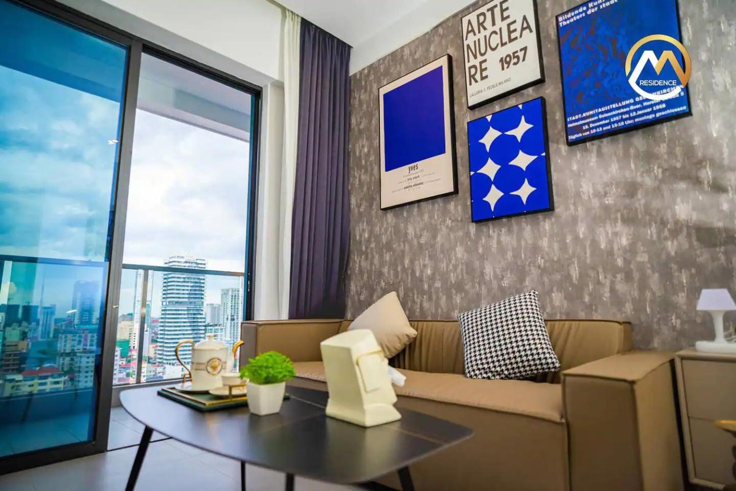 Hotel Serviced Apartments Top One Infinity Pool With View Of 360 Degree プノンペン エクステリア 写真