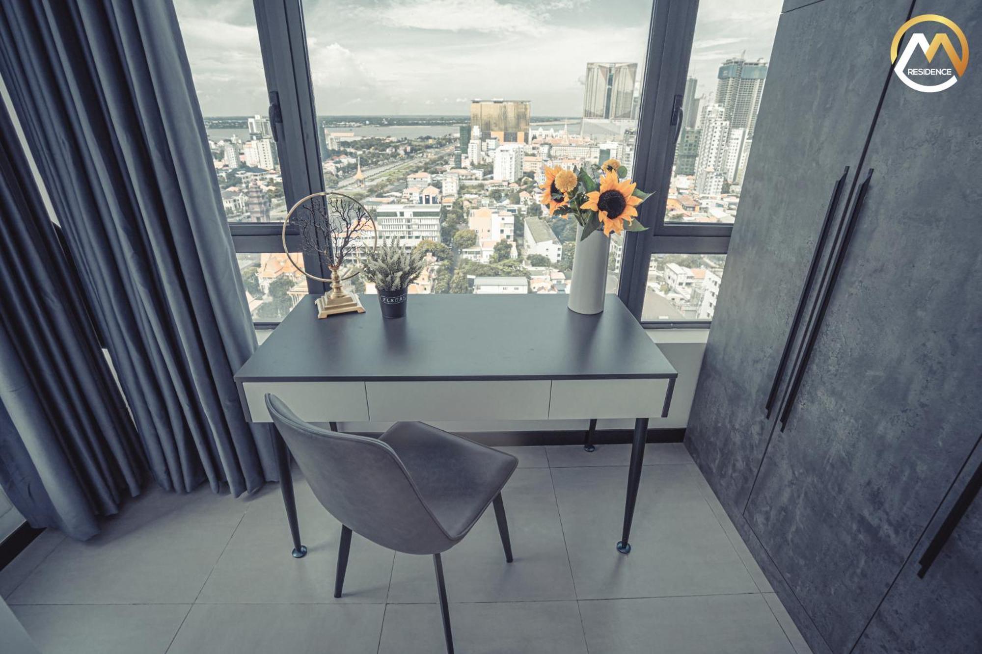 Hotel Serviced Apartments Top One Infinity Pool With View Of 360 Degree プノンペン エクステリア 写真
