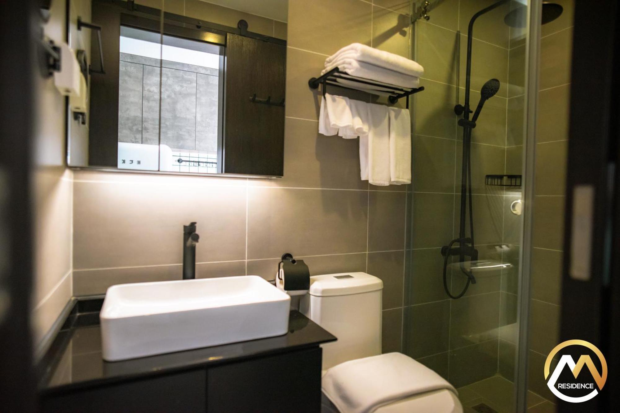 Hotel Serviced Apartments Top One Infinity Pool With View Of 360 Degree プノンペン エクステリア 写真