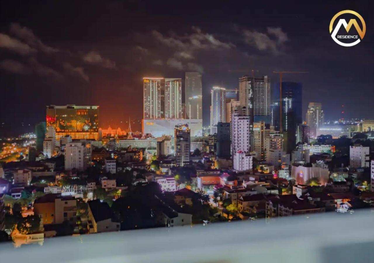 Hotel Serviced Apartments Top One Infinity Pool With View Of 360 Degree プノンペン エクステリア 写真